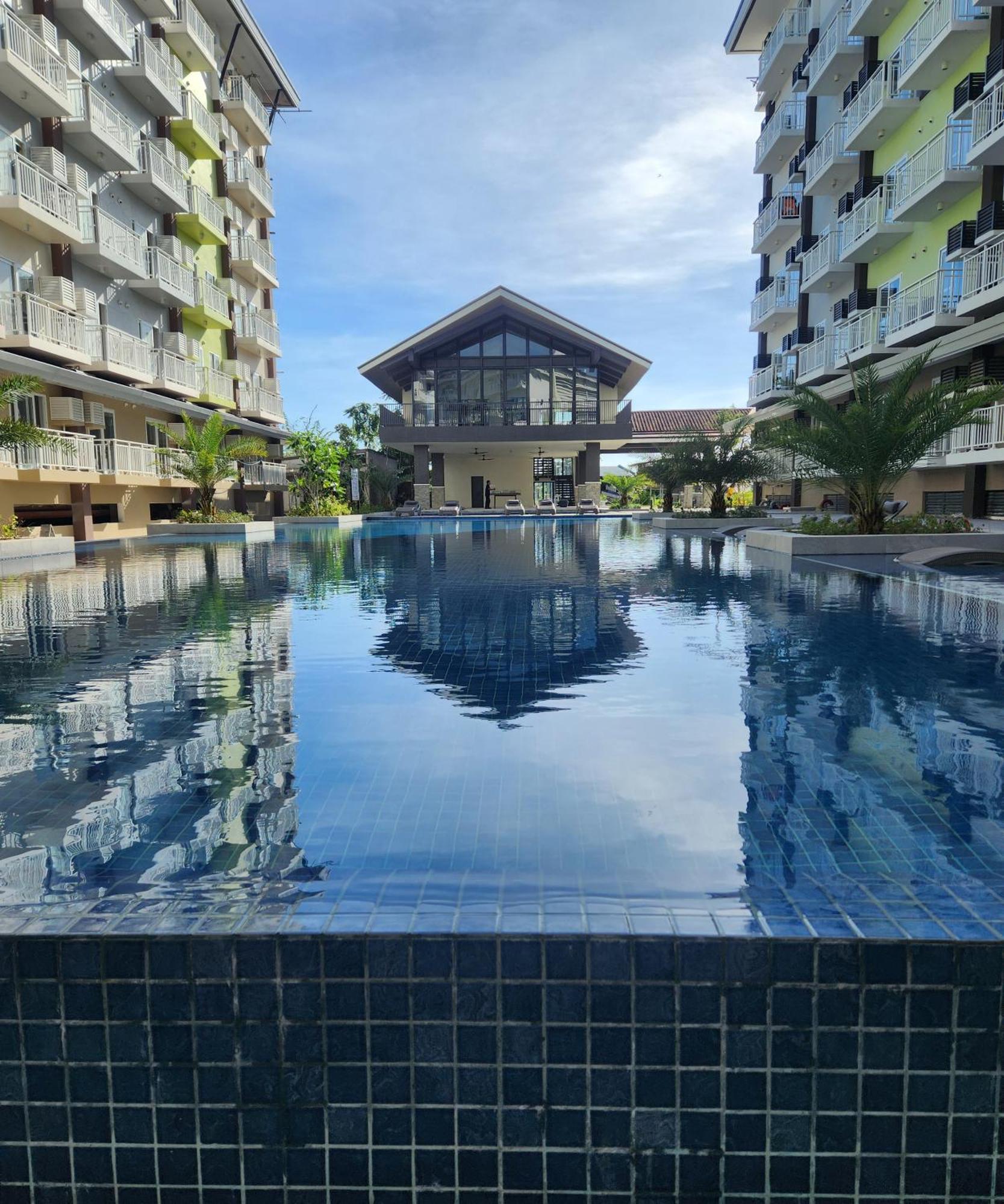 Condo Azur Suites A326 Amani Resorts Residences , 5 Minutes Airport, Netflix, Stylish, Cozy With Luxurious Swimming Pool Lapu-Lapu City Dış mekan fotoğraf
