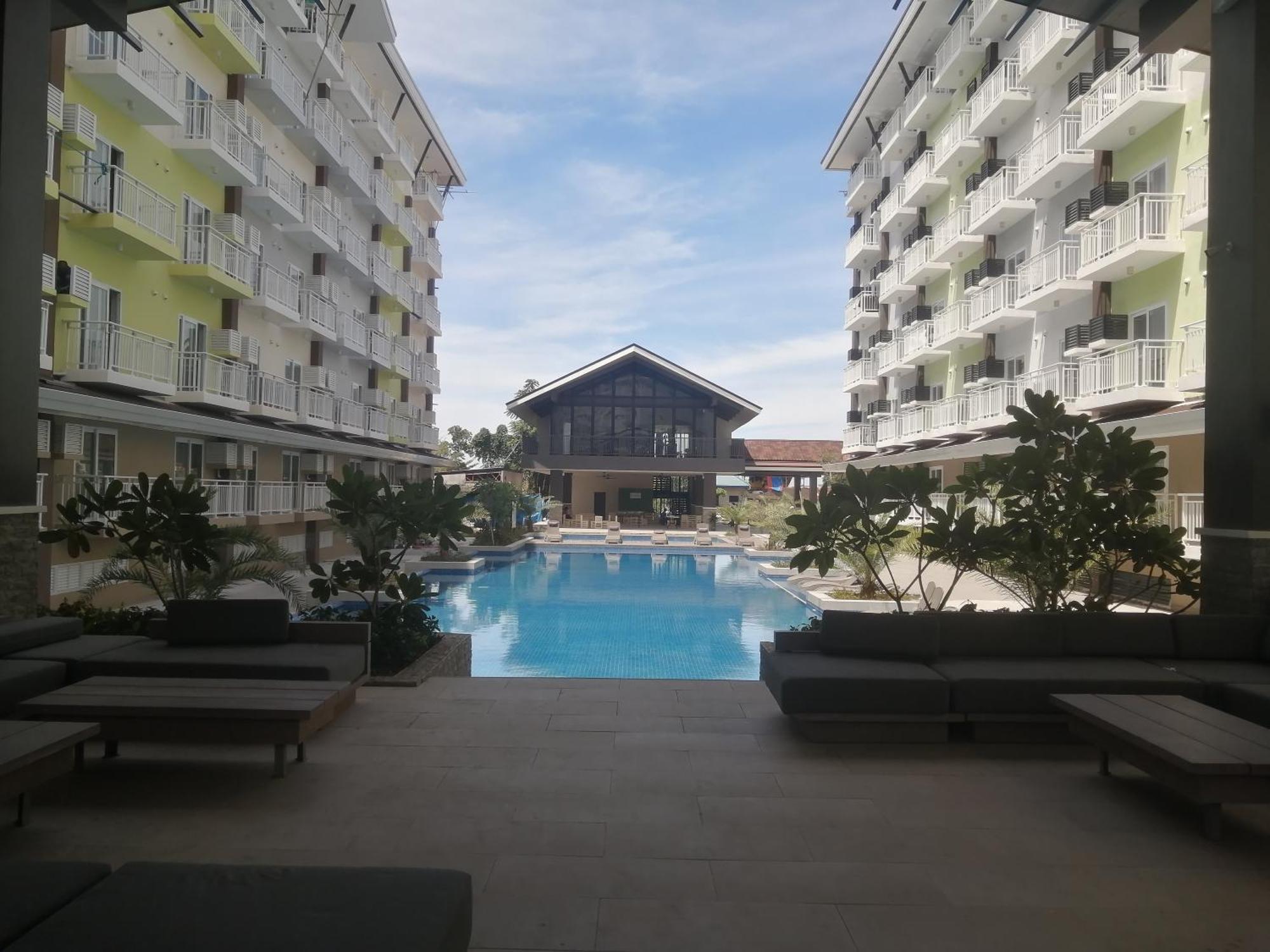 Condo Azur Suites A326 Amani Resorts Residences , 5 Minutes Airport, Netflix, Stylish, Cozy With Luxurious Swimming Pool Lapu-Lapu City Dış mekan fotoğraf