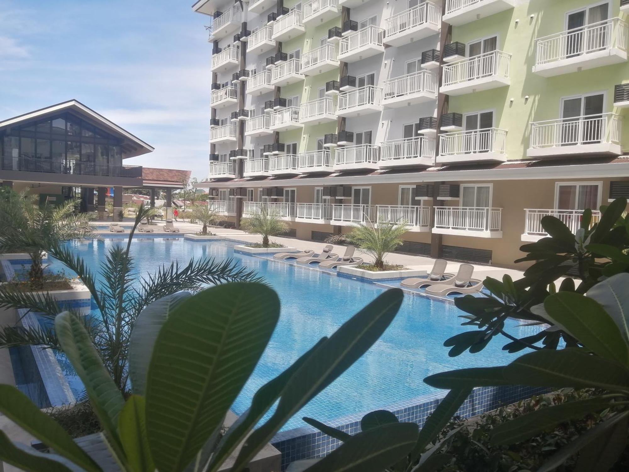 Condo Azur Suites A326 Amani Resorts Residences , 5 Minutes Airport, Netflix, Stylish, Cozy With Luxurious Swimming Pool Lapu-Lapu City Dış mekan fotoğraf