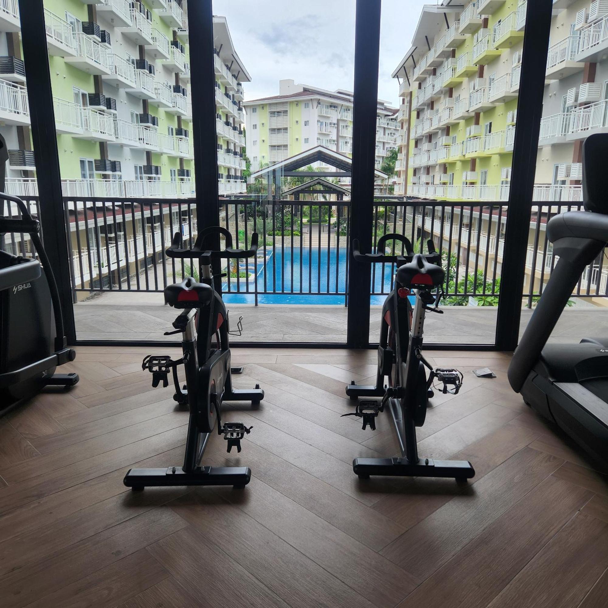 Condo Azur Suites A326 Amani Resorts Residences , 5 Minutes Airport, Netflix, Stylish, Cozy With Luxurious Swimming Pool Lapu-Lapu City Dış mekan fotoğraf